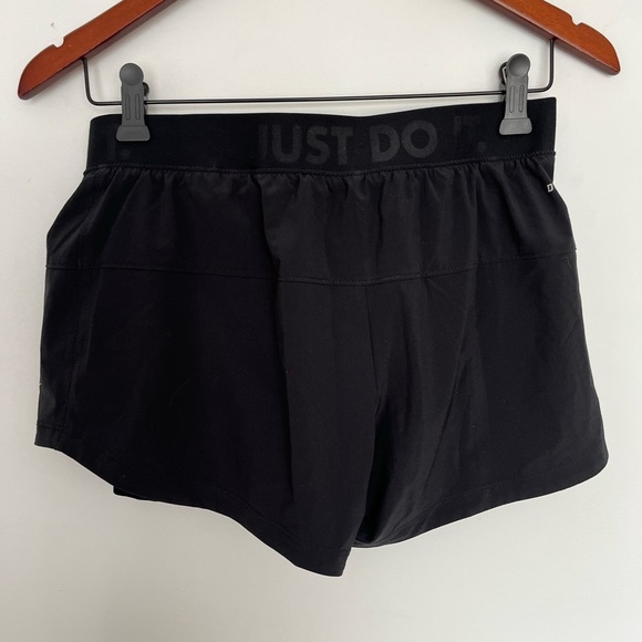 Nike Black Athletic Shorts for Performance size small - Picture 3 of 6